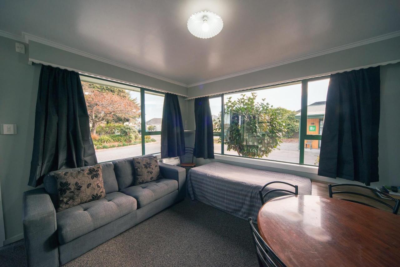 Coronation Park Holiday Park Ашбъртън Екстериор снимка