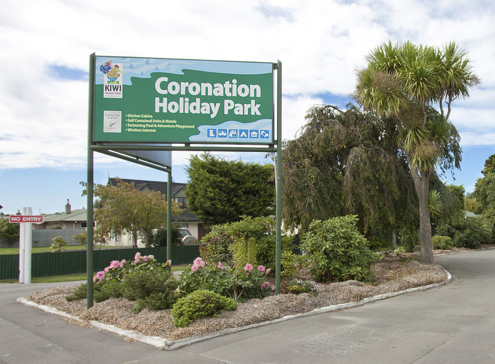 Coronation Park Holiday Park Ашбъртън Екстериор снимка