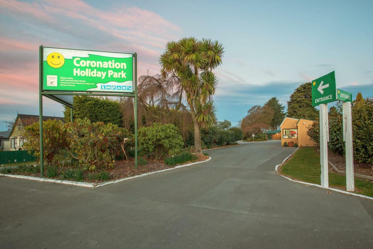 Coronation Park Holiday Park Ашбъртън Екстериор снимка